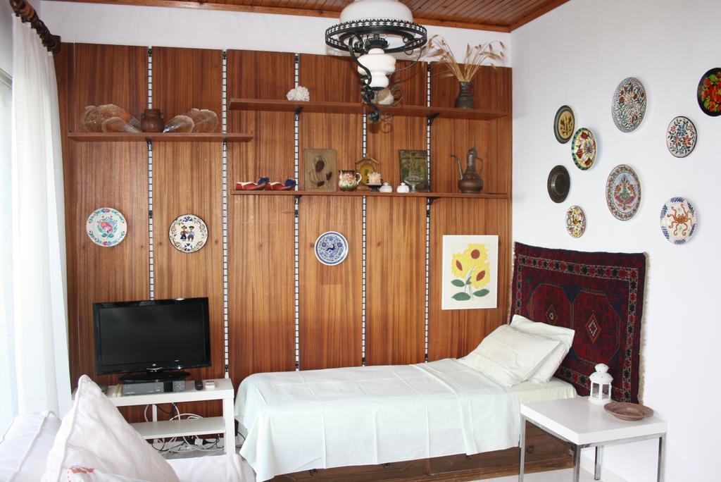 Lefka Apartment Ханиоти Екстериор снимка