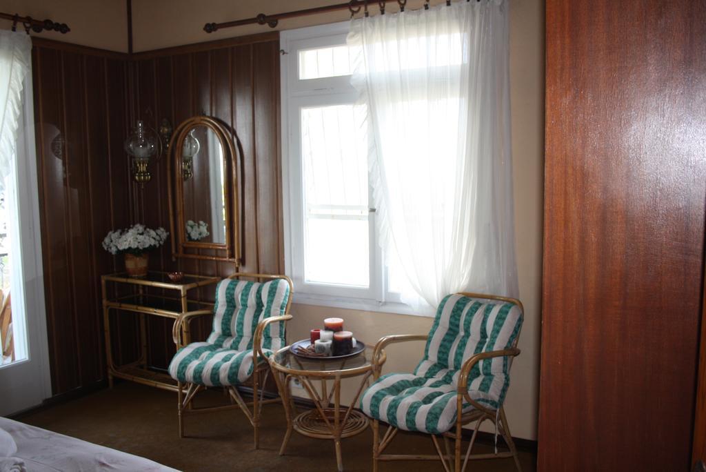 Lefka Apartment Ханиоти Екстериор снимка