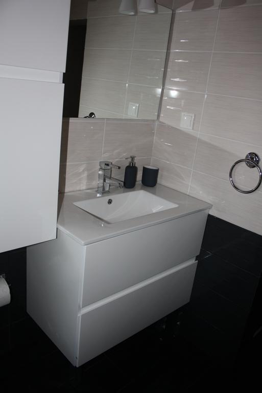 Lefka Apartment Ханиоти Екстериор снимка