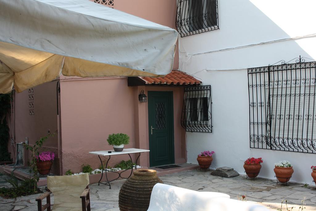 Lefka Apartment Ханиоти Екстериор снимка