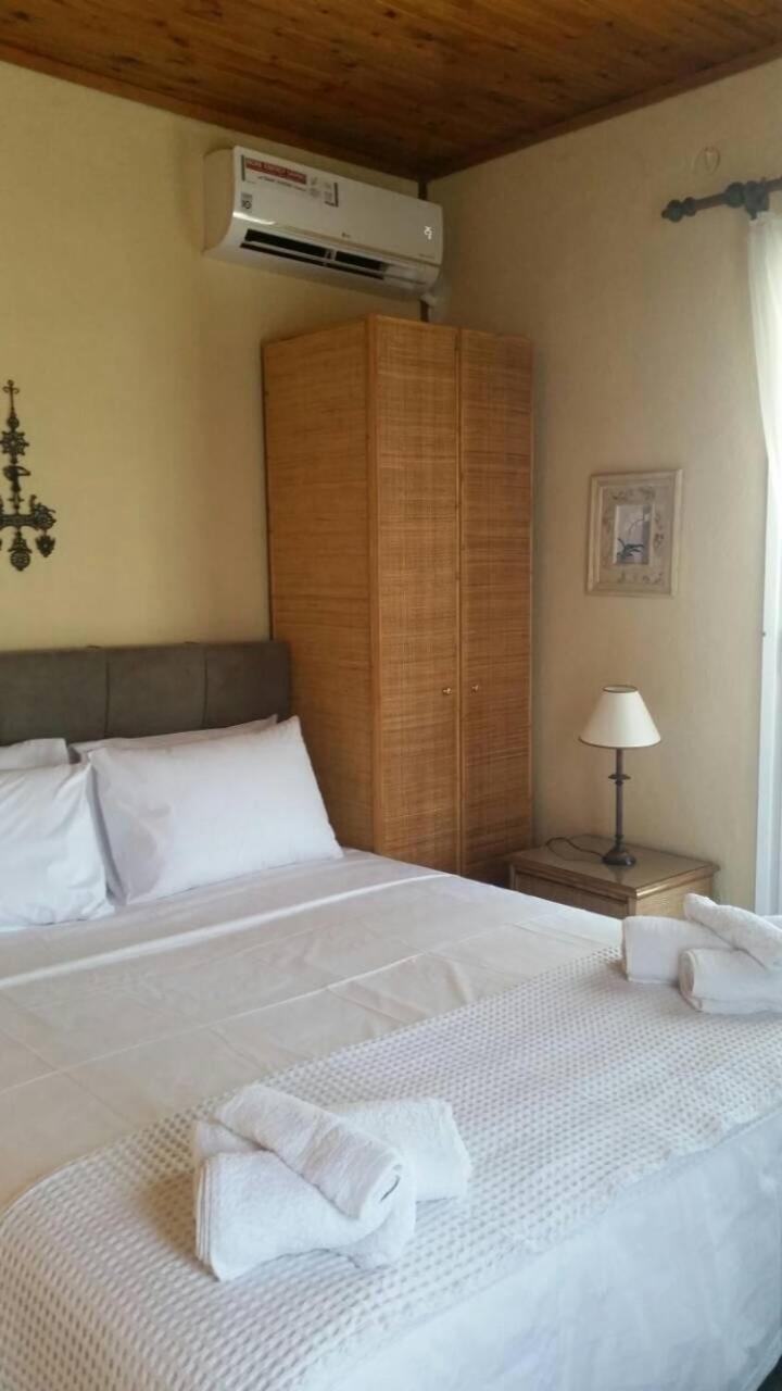 Lefka Apartment Ханиоти Екстериор снимка